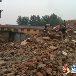 ��̨��һ�����ذ�û��һ���ֽ�