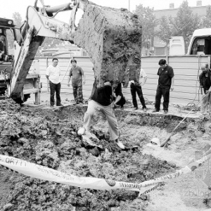 �����Ͻ�һ��Ȼ���ܵ����ڶ�