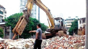 ���ݲ�Ǩ��Ұ���������������ͻ