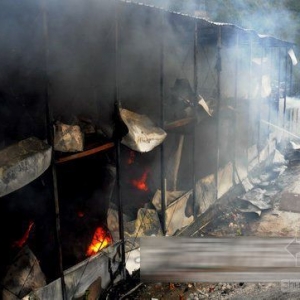 ���ݣ���巿ͻȻ����ջ١�����û��һ�������