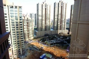 ����1����ҹʩ����������ܸ� ����1��8