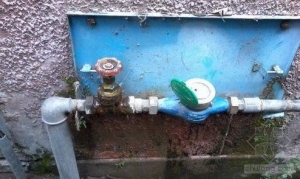 ʩ�������ܵ���ˮ�Ѽ���10����ʩ����������ˮ��