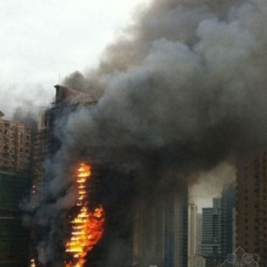 �Ϻ�������һ�߲�סլ���ּ����