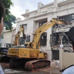 ���ݶ�ɳ��ǿ��Υ�� ��ţ���������48Сʱ