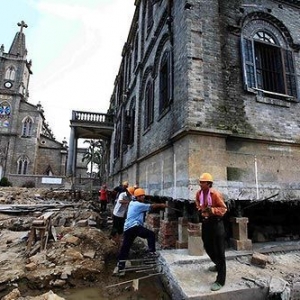 �����ֽ�����¥ƽ��ʩ���ֳ���