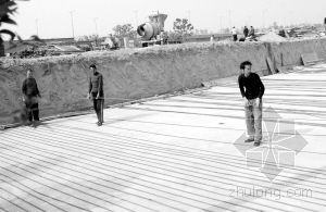 û�������Ϳ��� ��ԭ���Ź����̵��Ͻ�������ͣ