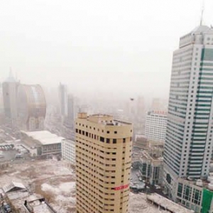 �������ƽ�����߶�֮�� ���ı��ݽ��绯��