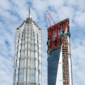 9��10�������λ�ڽ�ï�����Ե�