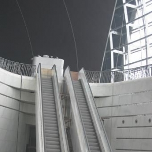 ��˵���Ժ�ĵ����ϰ�̨�����ҵ�