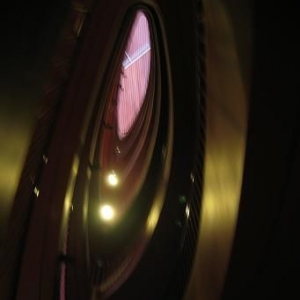 ���ڶ�¥�ĵ�����ת¥�ݣ�����̫