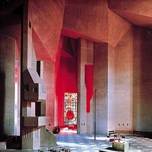 ���ó�ʥ�����񲿡�Neviges�¹�