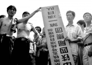 ������������߹���400��ͣн �Ѱ�������