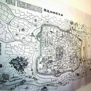 �ϵ�ͼչ�־��سǡ�����ǰ�ɶ���ʹ�