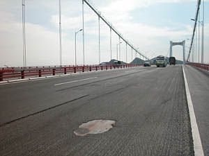 һ���ط���¶���ײ�ˮ��ְ�