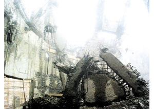 �Ͼ�����Ҫ��ȫ������Ͻ�ɽ�۾�̨(ͼ��)