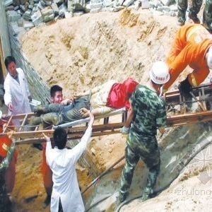 因建房施工造成围土坍塌 致信阳一小区内3人死亡