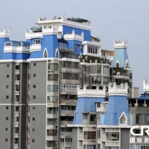 贵阳“最牛”楼顶 “拆不完”的违章建筑