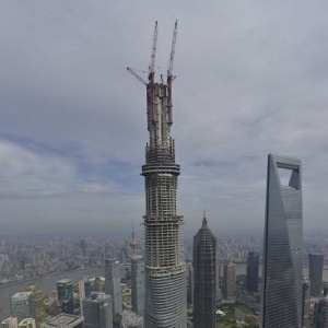 上海中心推迟竣工时间 租赁代理费用至少几千万