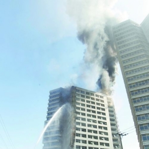 高层建筑不应设幼儿园、游乐厅