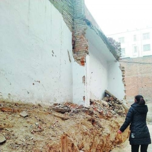 ����һ������ǿ��ʩ���ٻ���լ ��ʹ�������񲡸���