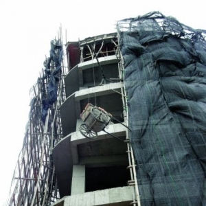 ��ȫ��������λ �ڽ���¥ʩ��שƵ��