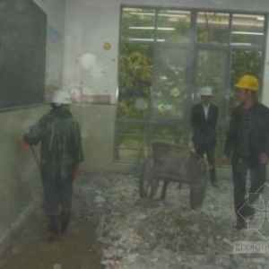 �����б���������ʵ��ѧУ������ѧ¥�����¹�