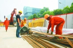 �Ͼ���̨�ļ� ��һ����ǿ����ʩ�����