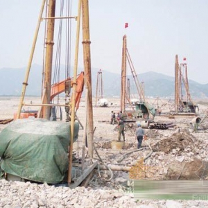 ��������Ŀ���³��ۺϷ������Ĺ��̴�׮