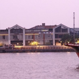 ��������𲻶�Υ�����ű���