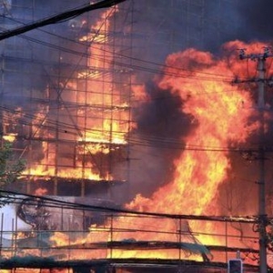 �Ϻ�������3����Ա������¹ʱ����¾���