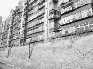 ���ݣ�ʩ�������������ڵػ� ס�������Ѱ���