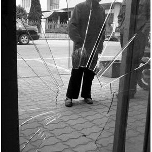 ۴�ݣ�����Ͷ��Ұ��ʩ������汻��