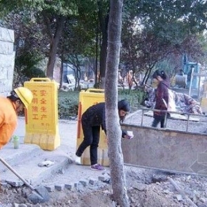 �Ͼ���ʩ��ûΧ������500Ԫ����ǹܿ��������ﳾ����