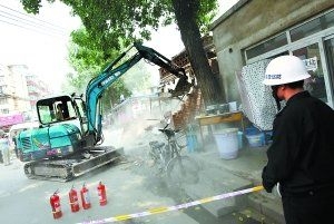 ��������Ҥ67��Υ��4Сʱ����