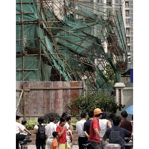 ���ּܴ�¥����¥��һ��������б