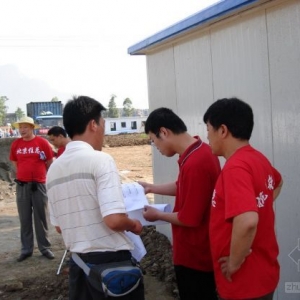 ͻ���Ӷӳ��������ڰ�������