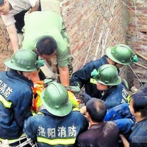 �ڽ���ͻ̮�������ˮ����ϸֽ�ȳ���