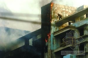 ��ׯ����һ�ڽ���¥�������18��