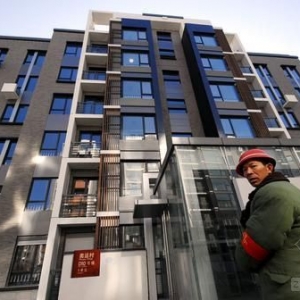 ������Ա�ڼ��������İ��˴��˶�