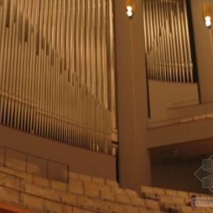 ���ڰ�װ�е��������ܷ���