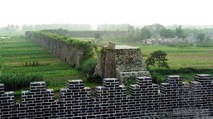 ͼΪ���ж��ʹʳ�һ�ǣ������·�