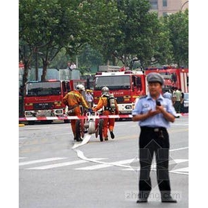 �ֶ�������ڴ������ ����Ա����