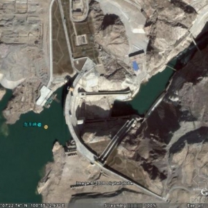 �й����ͷ��糧�ر�(��)