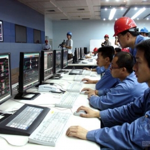 ú��������˶��