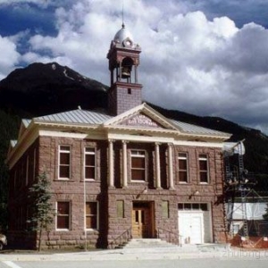 �������Ŷ�û�й����� �������������ⷿ�칫