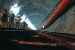 �������������¿ռ���Դ�Ի��⽻ͨӵ��