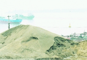 ����ȡˮԴͷ������ �ؽ����й�ˮ�ܵ���в(ͼ)