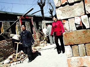 传言搬迁 西坝河一带建房一片 以图获更多补偿