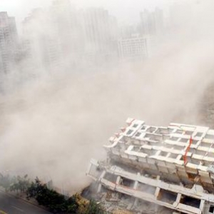 2008��3��16�գ�����һ�ٽ�¥��