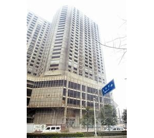 成都最大烂尾楼终获“重生” 身价2.55亿